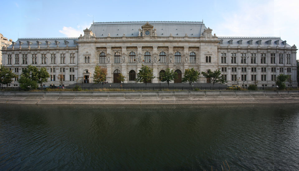 PALACE OF JUSTICE