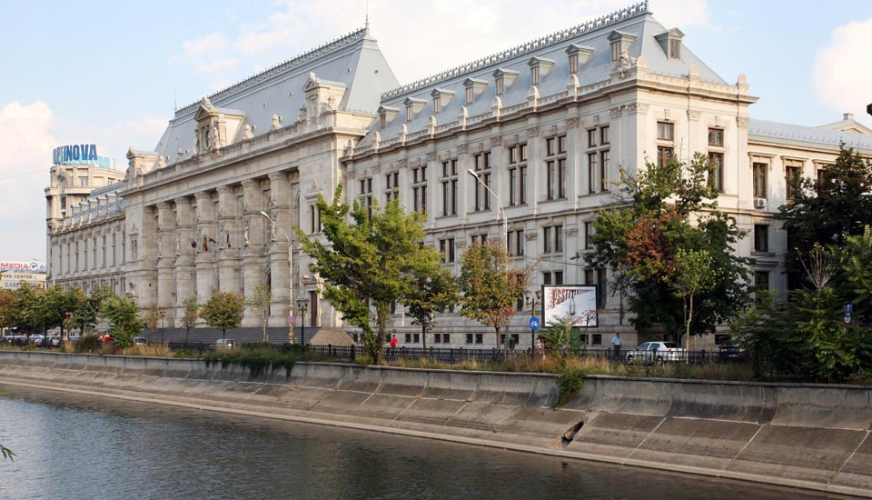 PALACE OF JUSTICE